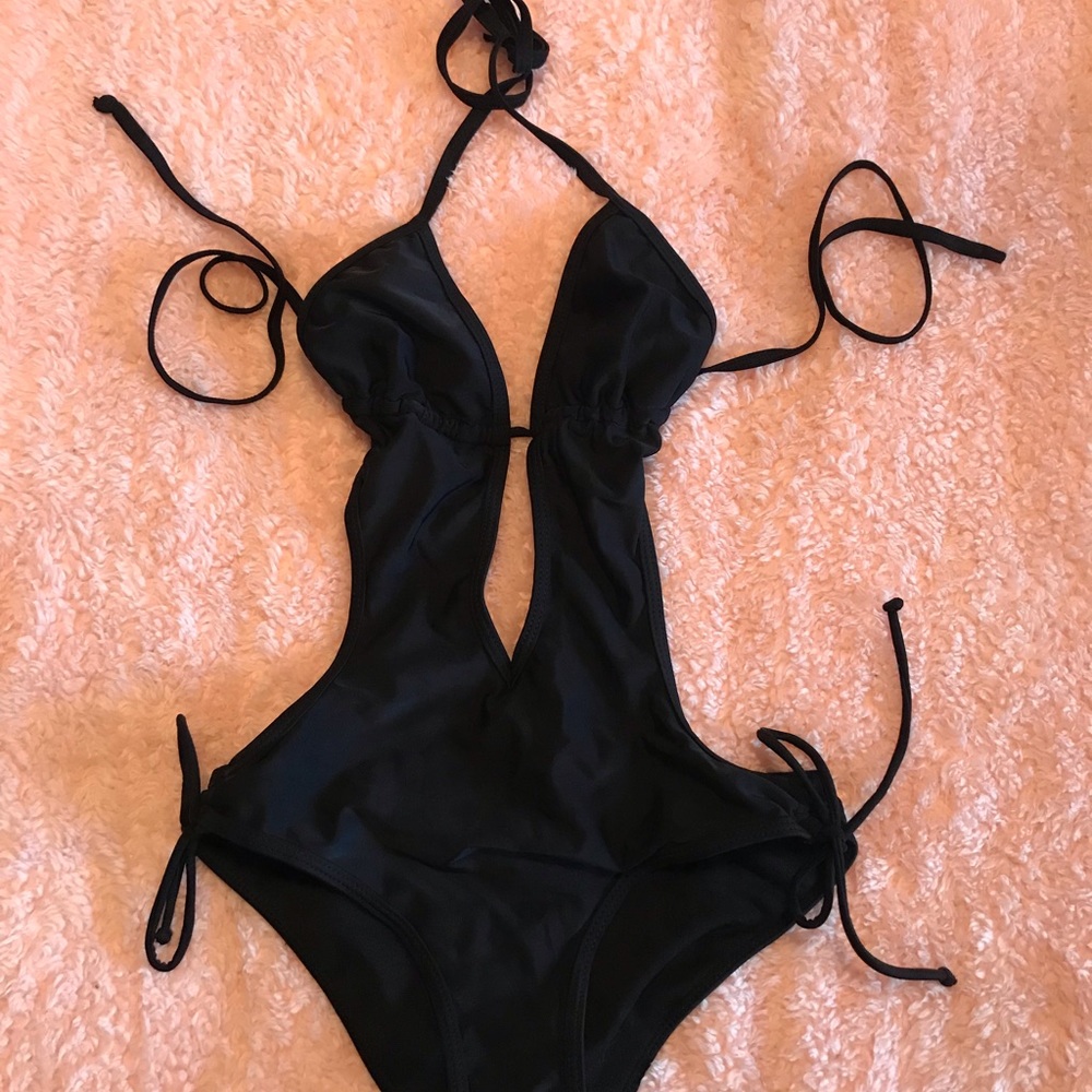 Monokini